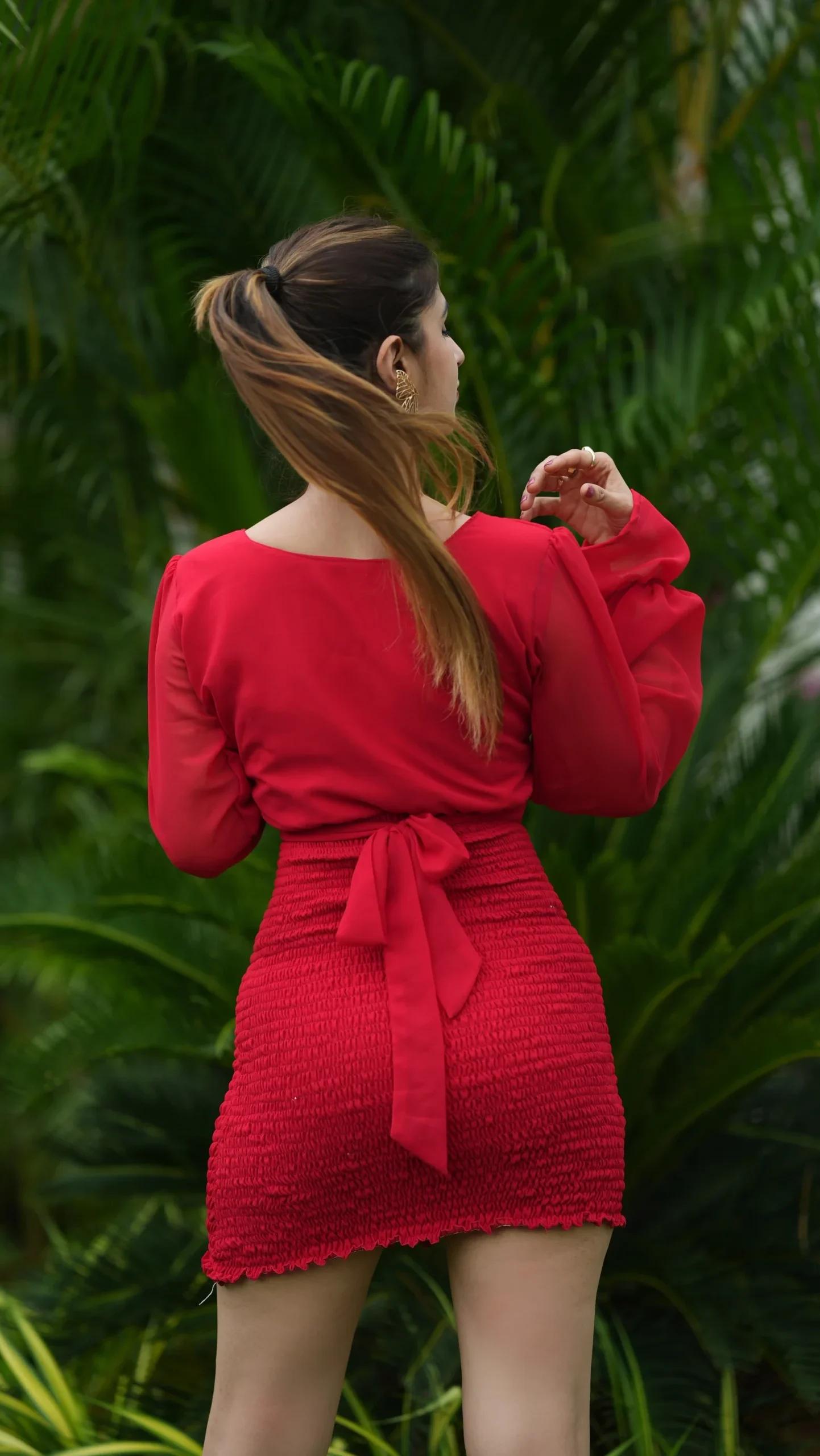Dominique — 6